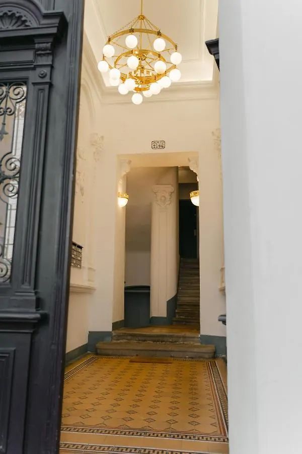 Cozy Apt Perfect For 4-6 Tv Metro Self-Checkin Vienna Apartment